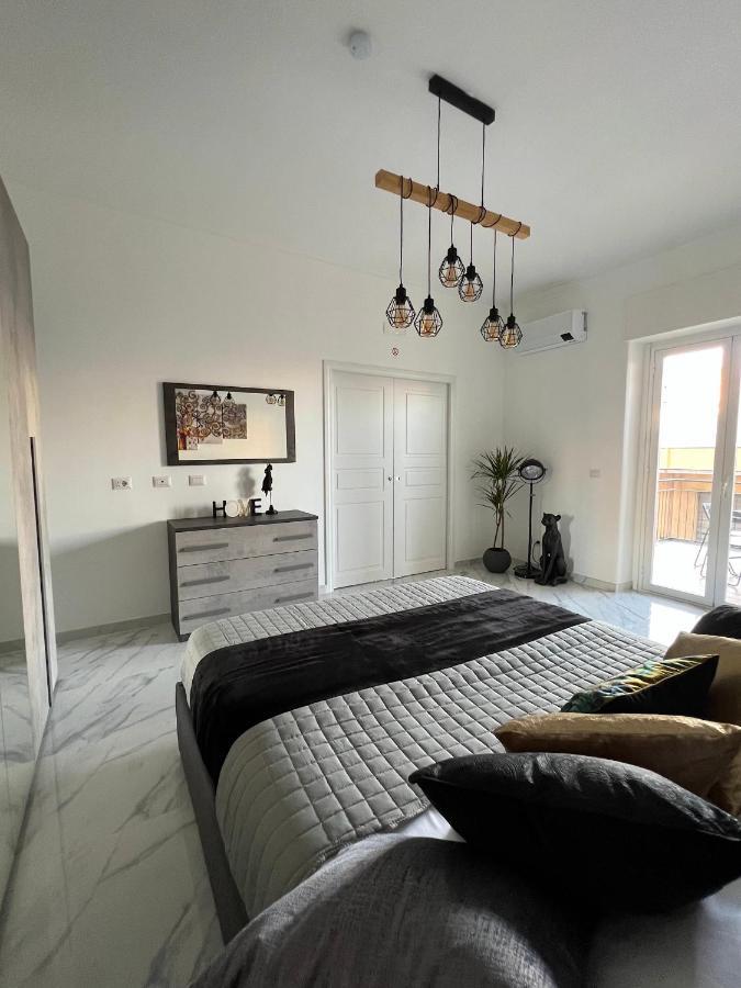 Bacardi Lungomare - Modern Apartment Near The Sea Catania Exterior foto