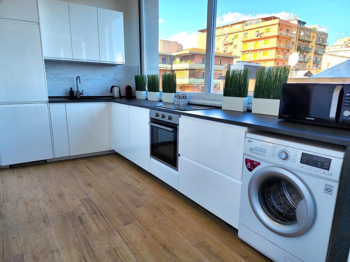 Bacardi Lungomare - Modern Apartment Near The Sea Catania Exterior foto